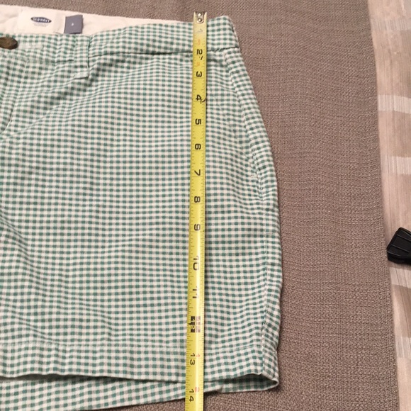 Old Navy Gingham Checkered Shorts Size 4 Fall Color - Picture 10 of 11